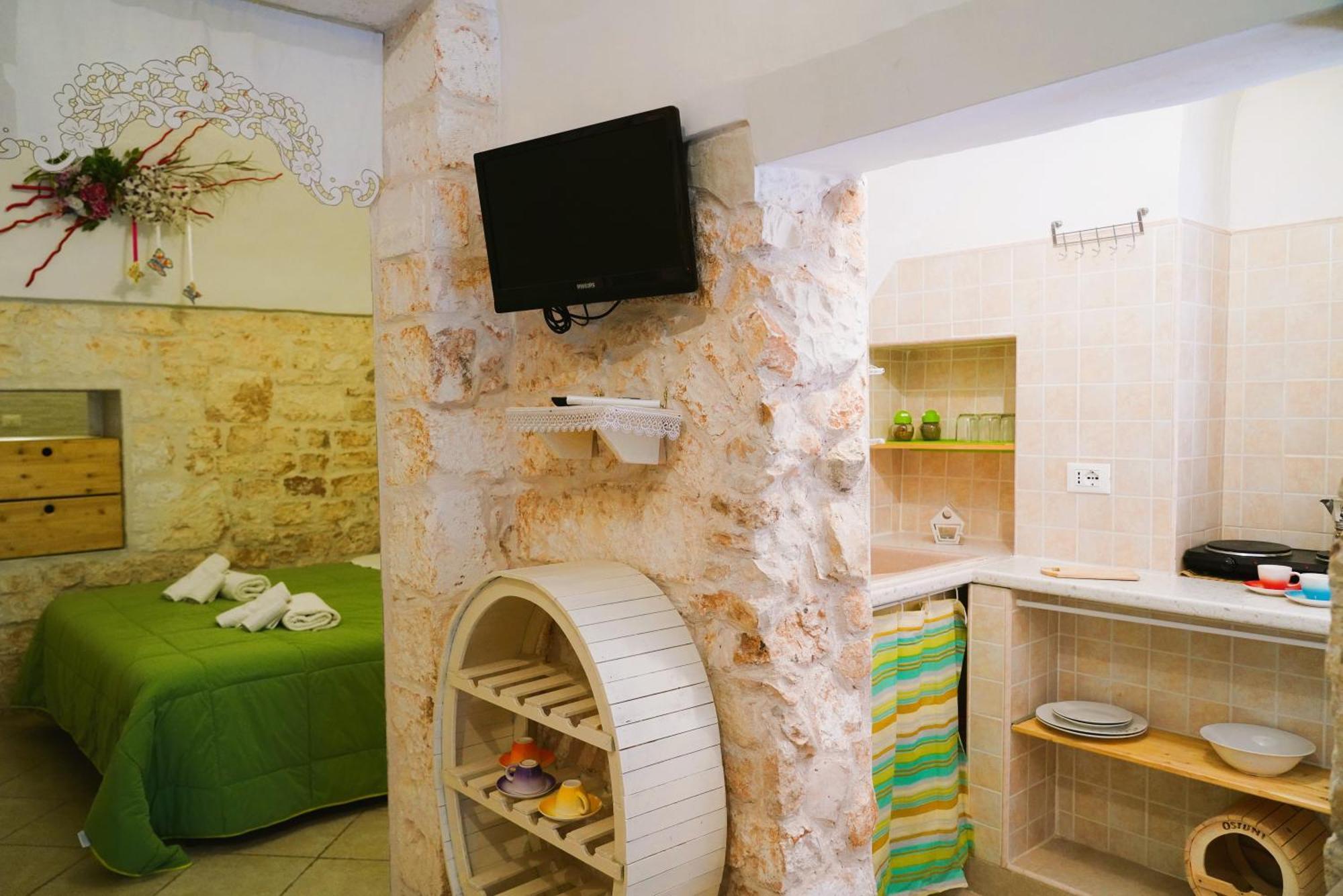 Casa Lythos - Confort Nel Cuore Di Ostuni Exterior foto