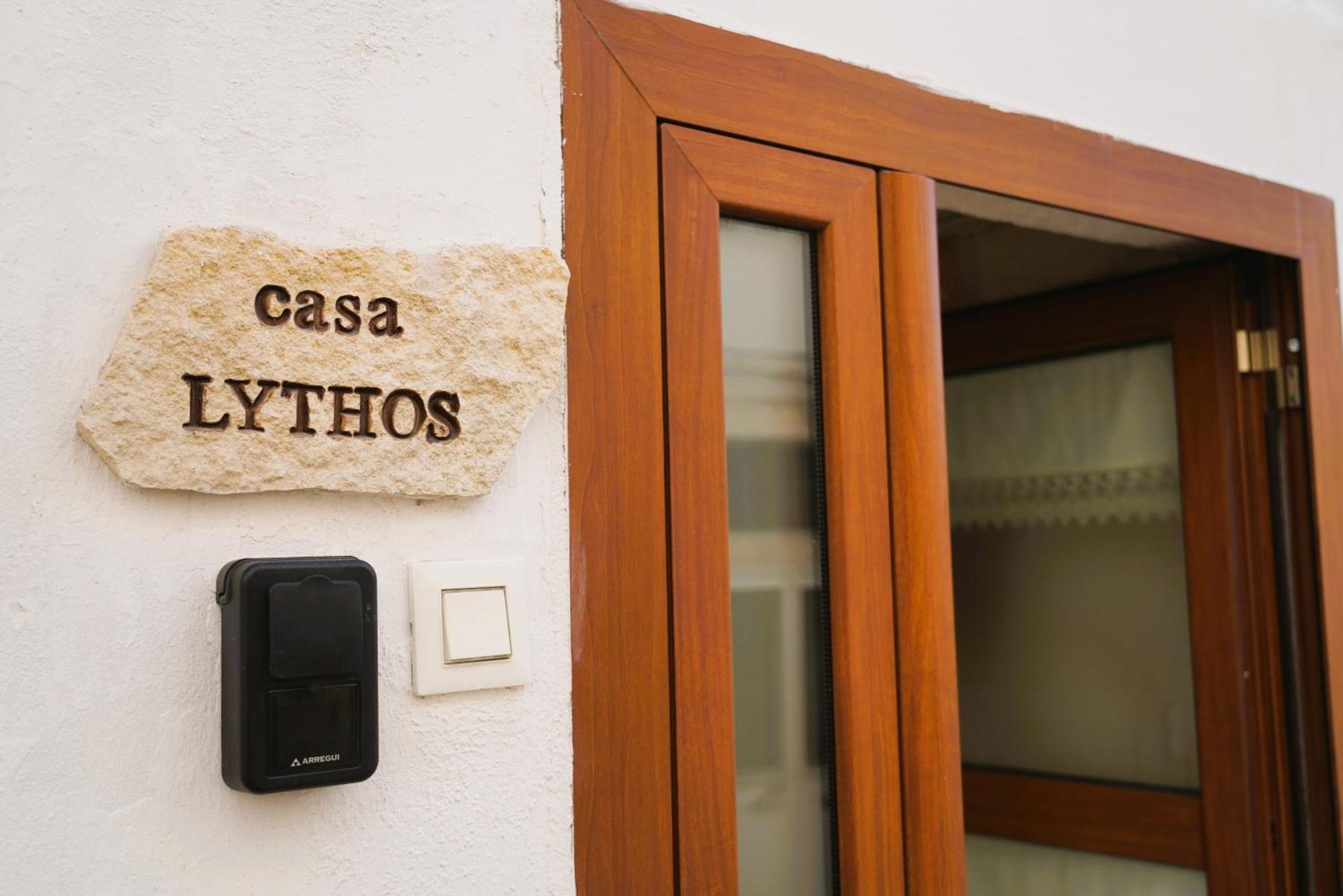 Casa Lythos - Confort Nel Cuore Di Ostuni Exterior foto